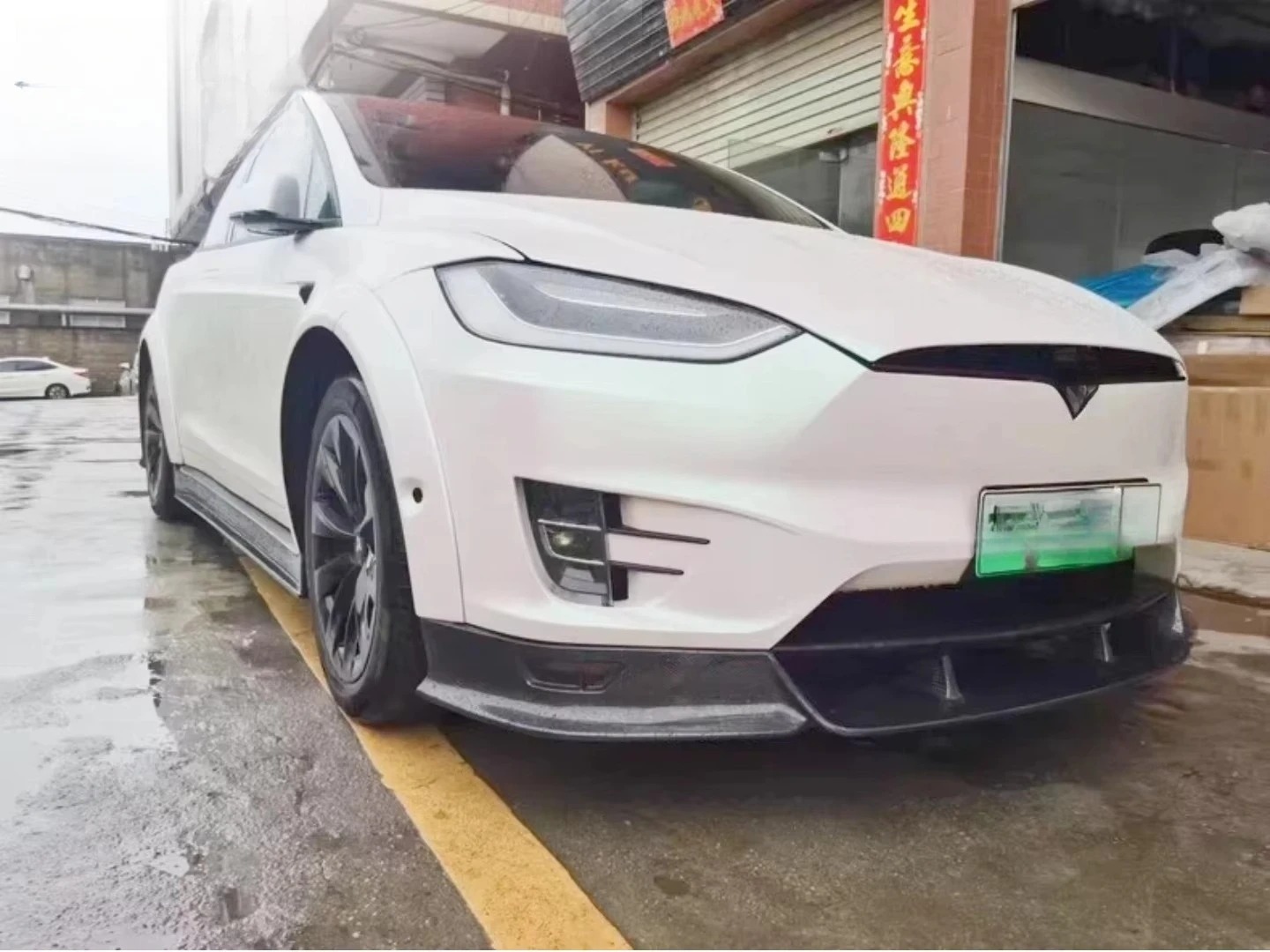 Carbon Fiber Front Bumper Lip for  Model X Body Kit YG Style Carbon Fiber Material Front Lip Splitter Chin Guard Protector